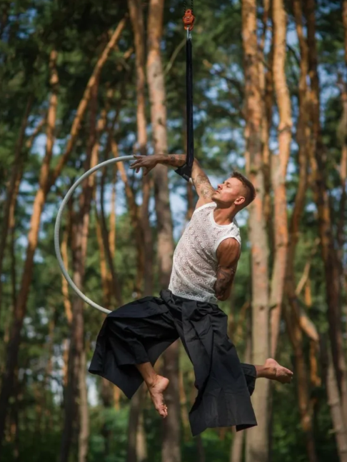 Aerial Wrocław Aerial Hoop Silks Stretching PointPlace